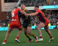 CrichtonAngus12-8-1125