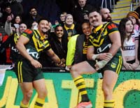 ShibasakiGehamat-CrichtonAngus-WithFans1-8-1125