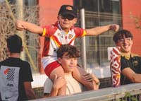 Young-CatalansFan2-19-0725
