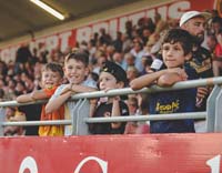 Young-CatalansFan3-19-0725