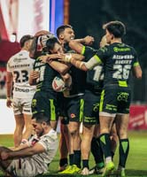 CatalansPlayers-CelebrateTry4-4-0425