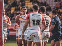 CatalansPlayers-Celebrate2-1-0225