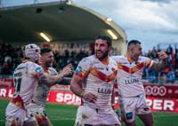 CatalansPlayers-Celebrate1-26-0425
