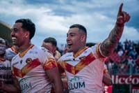 CatalansPlayers-Celebrate4-26-0425