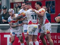 CatalansPlayers-CelebrateTry6-26-0425