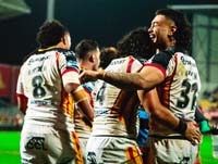 CatalansPlayers-Celebrate2-21-0326