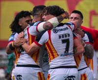 Catalans-CelebrateTry1-2-0526
