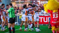Catalans-CelebrateTry7-4-0426