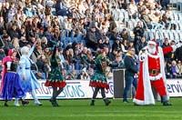 BoxingDay-SantaParade1-26-1225