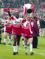 Offiah-Edwards_947936