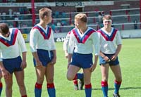 EnglandStudents_890401a